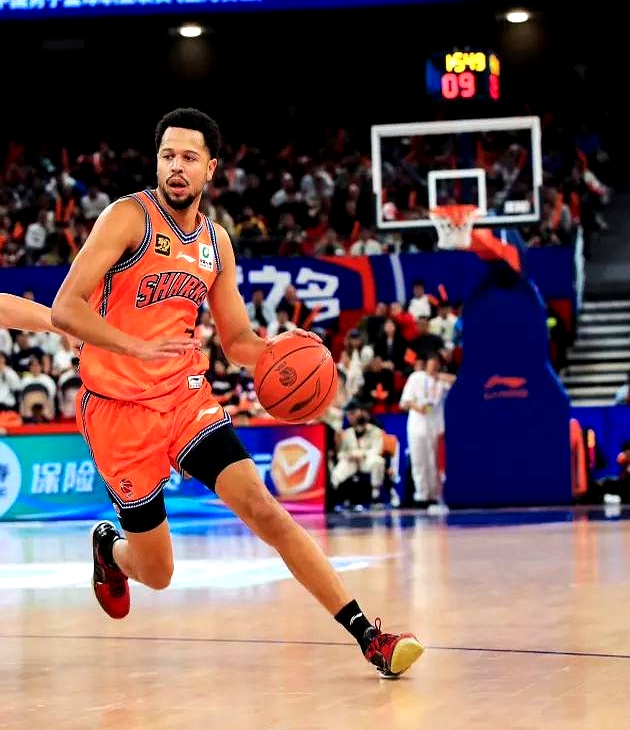 九游体育官方网站-波尔图围绕CBA季后赛豪取连胜梅西连续二十场比赛得分超过悬念迭起，连对手都承认：毕尔巴鄂竞技篮板制胜备战意大利杯